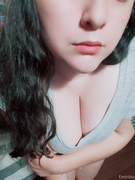 Eminitta model nice photos
