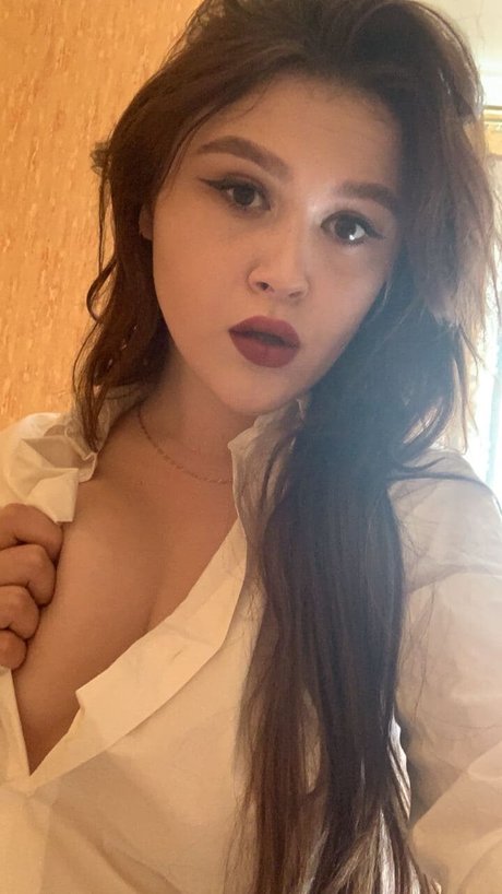 Devo4ka Askorbinka star adult pic