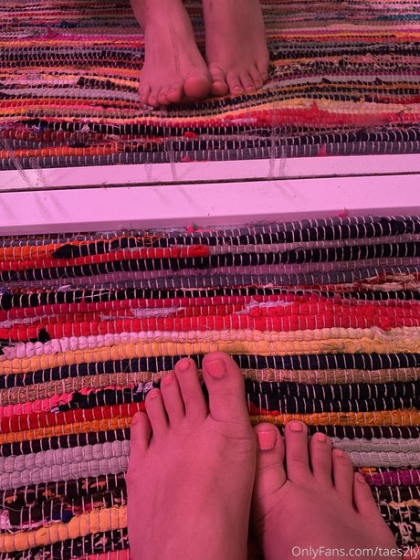 ajtaes taes2ly sex star pics