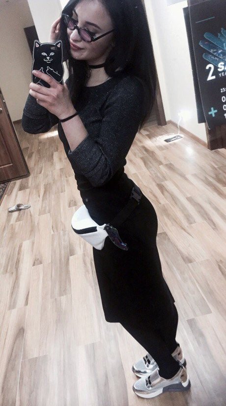 Ganja Babe beautiful star photos