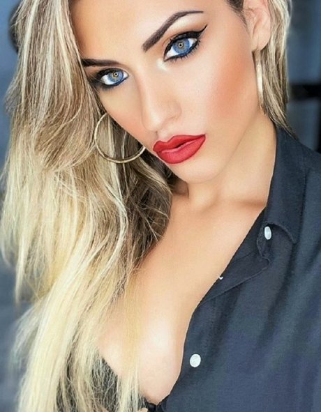 Mistress Iside top actress pictures