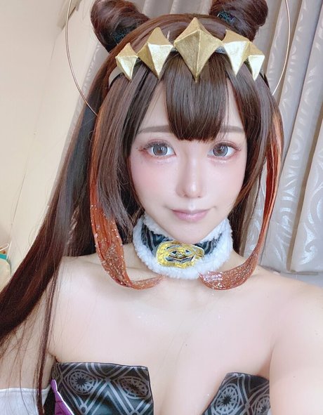 HedyHoney nice model image