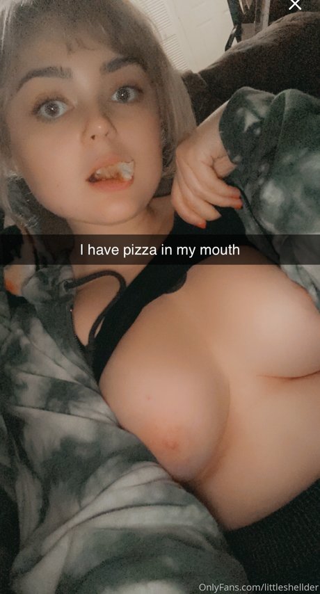 Little Shellder star pornographic photo