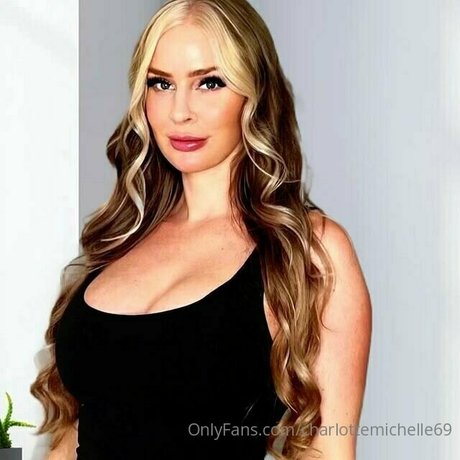 Charlotte Michelle sexy star photos