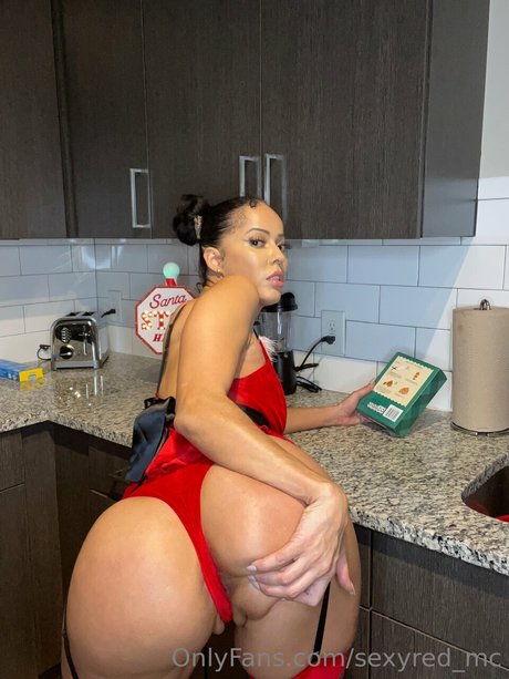 Sexy Red erotic star photos