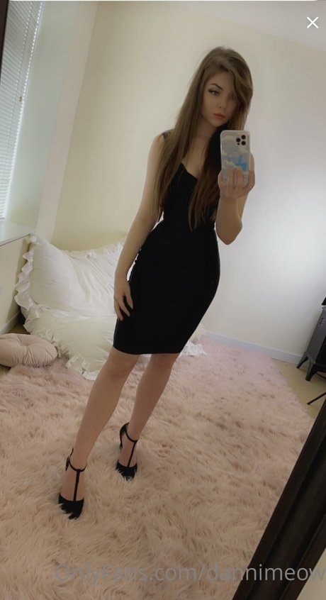 Danni Meow_ model perfect gallery