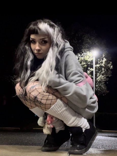 Evilgirll model erotic gallery