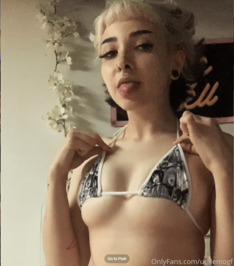 Evilgirll naked actress gallery