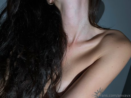 Ana Vavx free pornstar photos