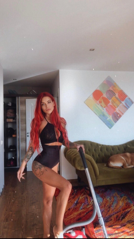 Tori Vikk high quality pornstar img