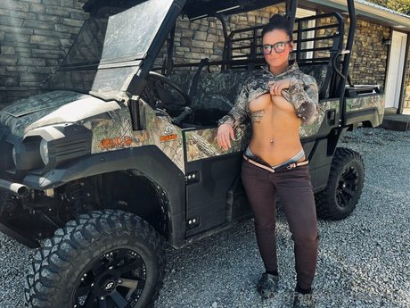 dripping wet pussy onlyfans xxx img