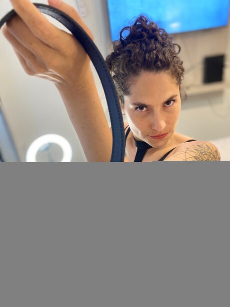 Kalu23 pretty model pic