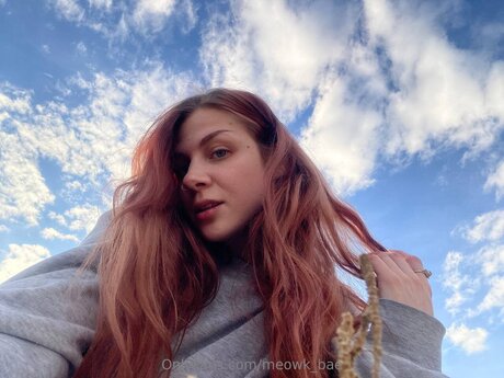 Meowk Bae hd model pic