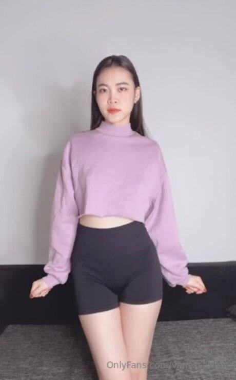 Vanessawuu naked star photo