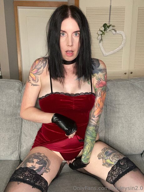 Harleysin2 0 xxx pornstar pic