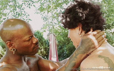 Thebishopblack3000 nude actress pic