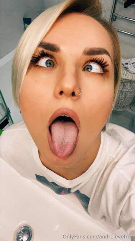 big tits skinny onlyfans sexy nude img