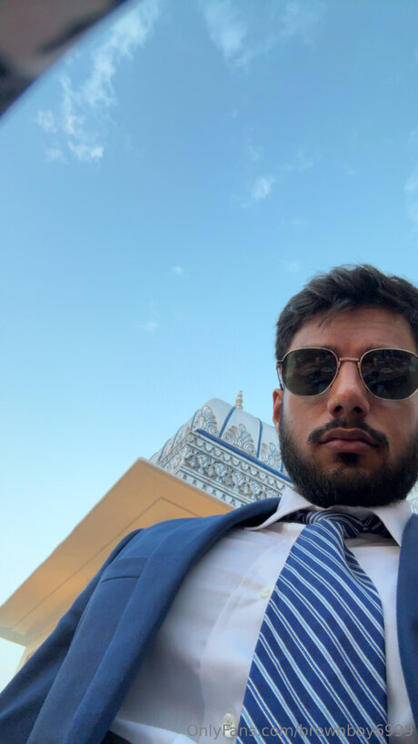 Brownboy6999 erotic actress picture