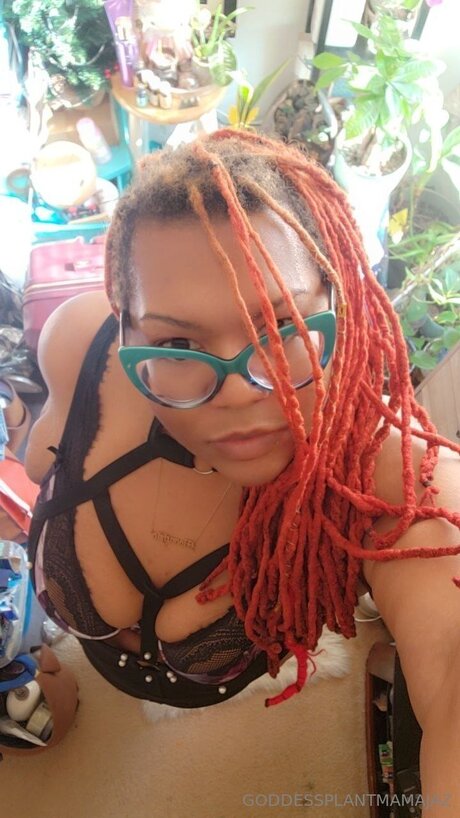 Plantmamajaz nude star pictures