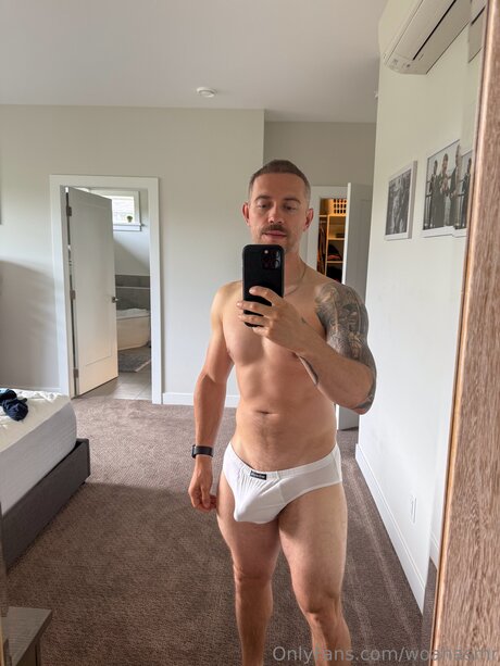 Woahasmr nudes model img