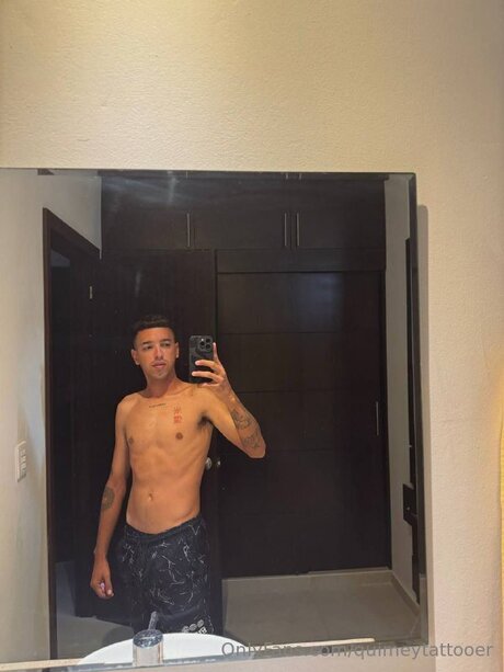 Quimeytattooer adult star gallery