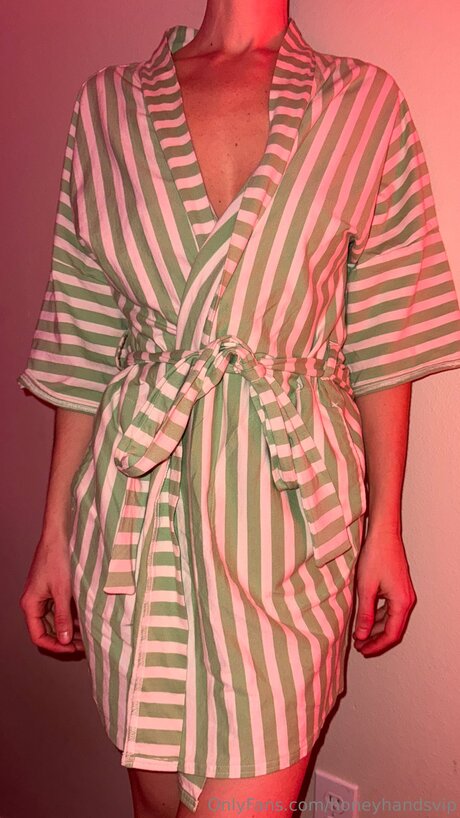 Honeyhandsvip pornographic model photos