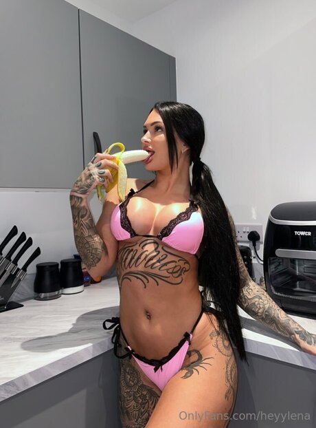 Heyylena star adult galleries