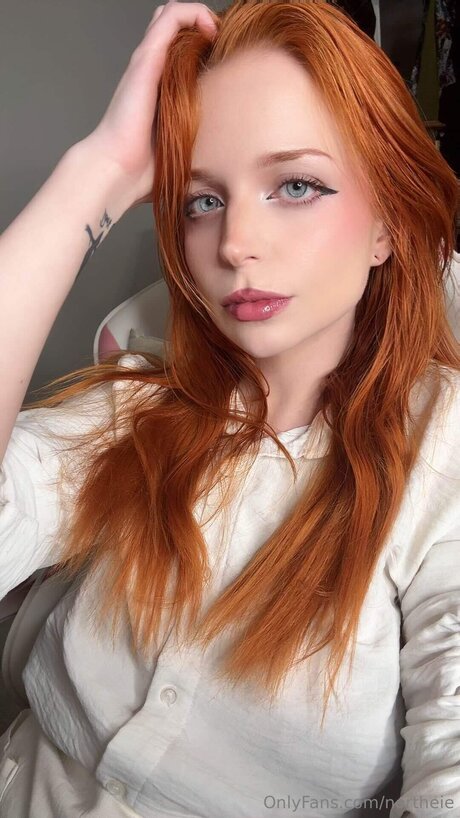 Northeie sexy model img