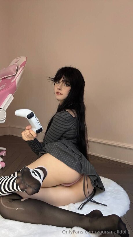 Yoursmalldoll1 star porn pictures