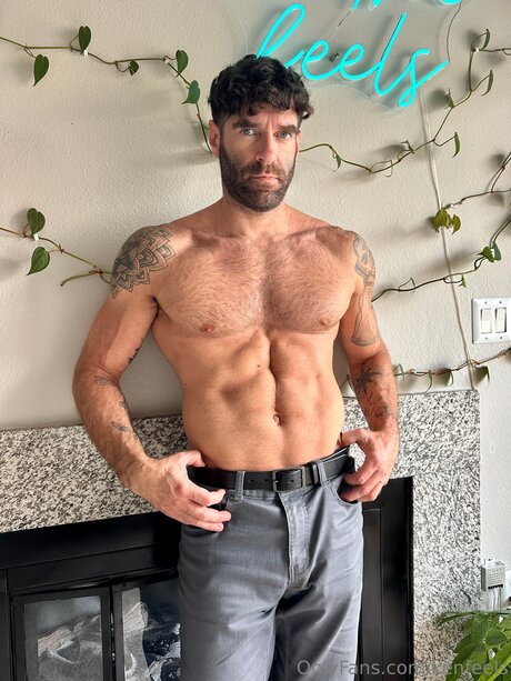 Kenfeels model art images