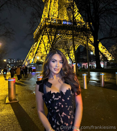 Frankiesims pornstar pretty galleries