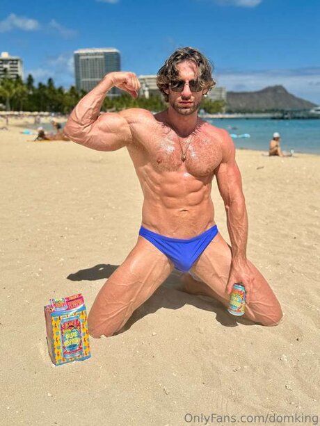 Domking naked actress photo