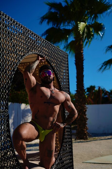 Domsluvz model hot img