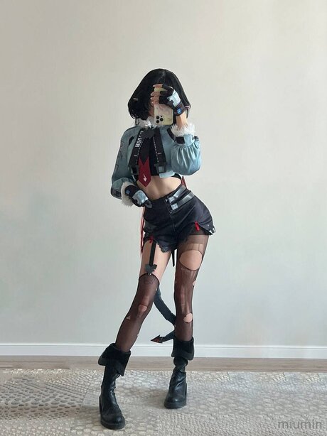 Miumin nudes model images