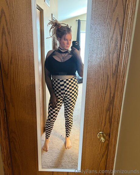 Zenizounds pornographic star galleries