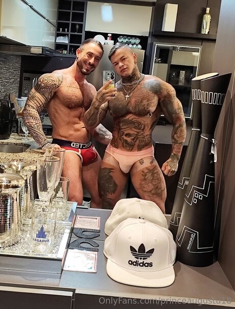 Princeaugustu18 model nude galleries