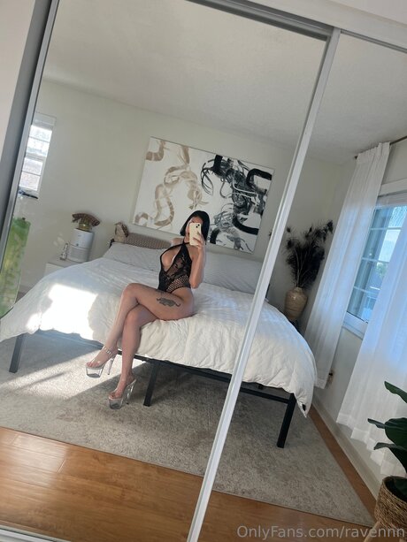 Ravennn sexy star archive