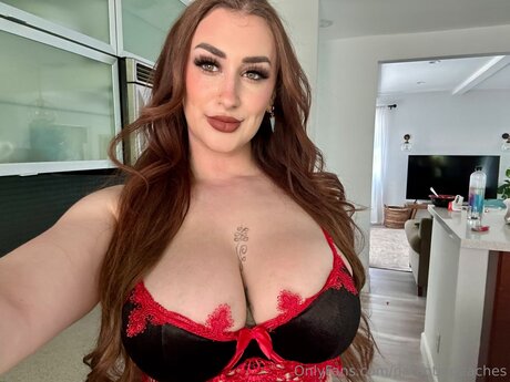 Patootiepeaches erotic actress pic