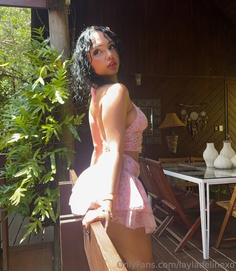Layladelinexo pornstar nude pics