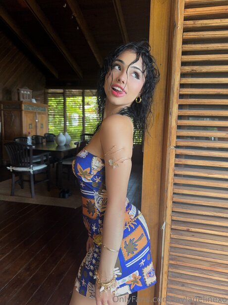 Layladelinexo pretty star picture