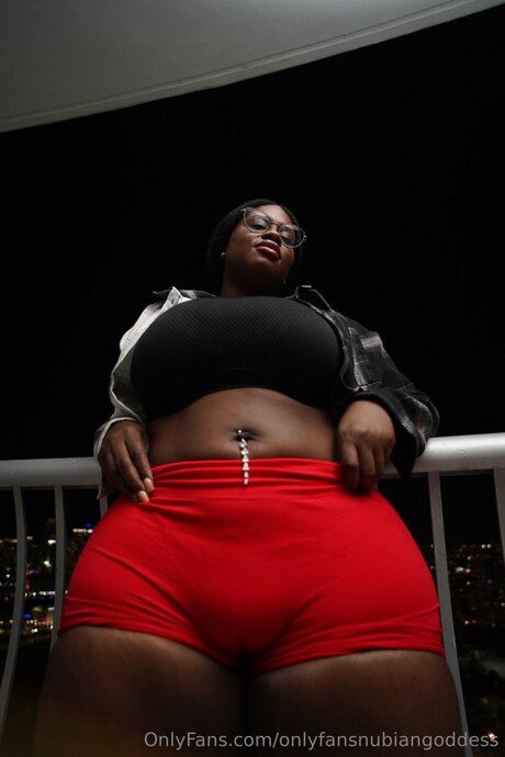Onlyfansnubiangoddess model xxx pic