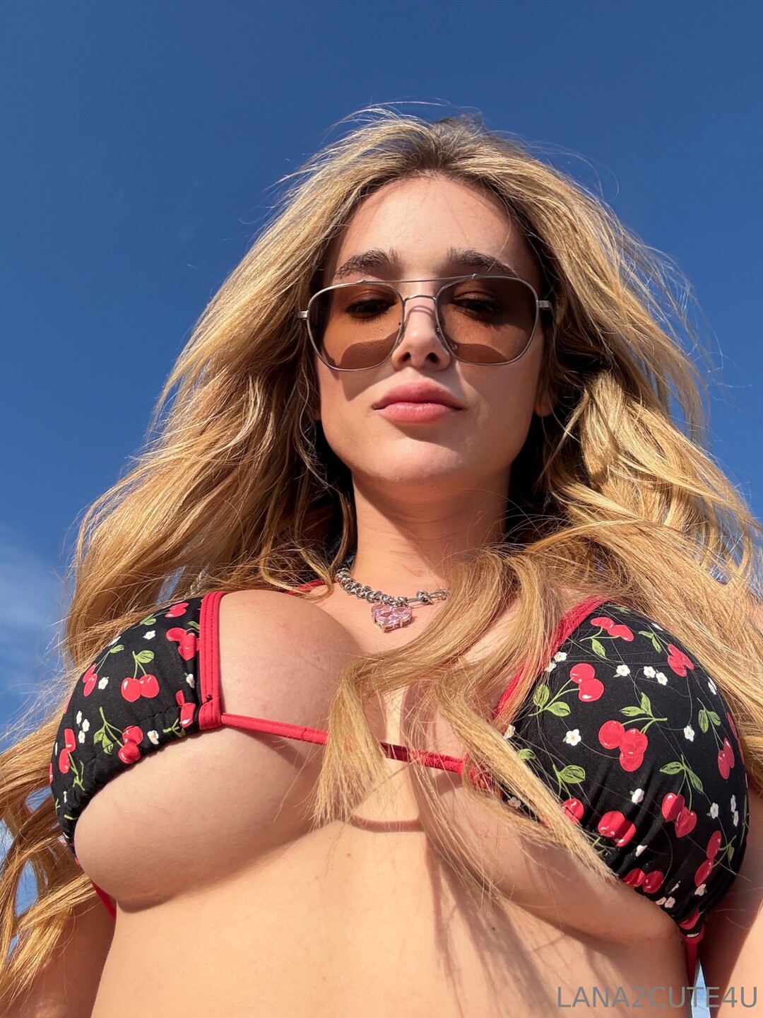 Lana2cute4u model high quality photos