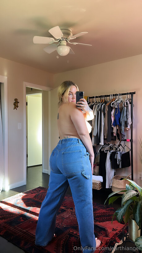 Earthiangel xxx pornstar images