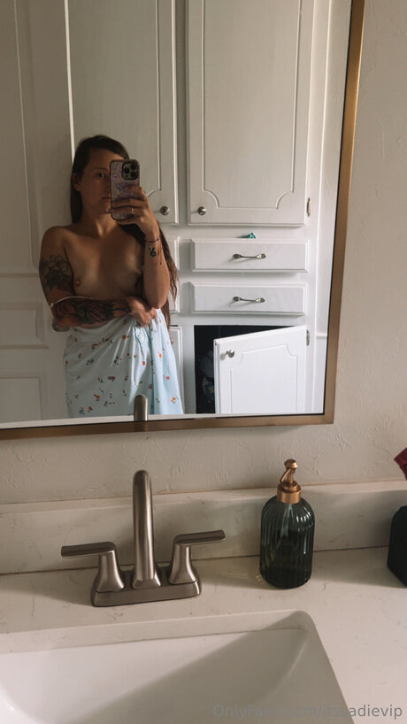 Itssadievip model xxx galleries