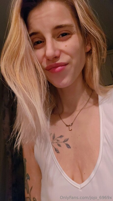 Jojo 6969x top star photo