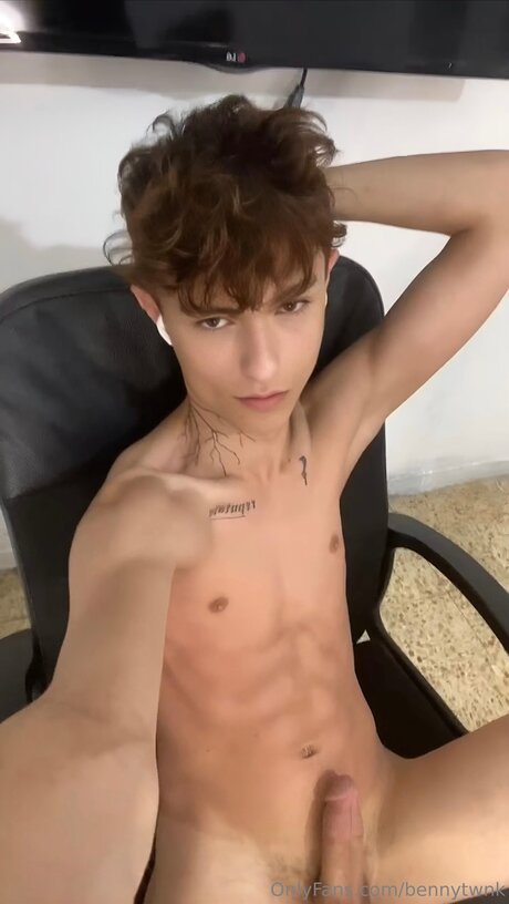 skinny blonde milf onlyfans hot sex picture