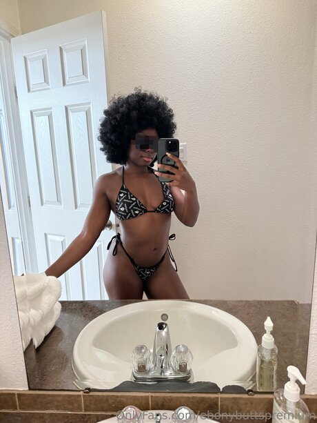 teen lesbian onlyfans sex img