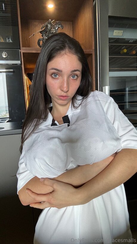 Gracesmalls hd pornstar img