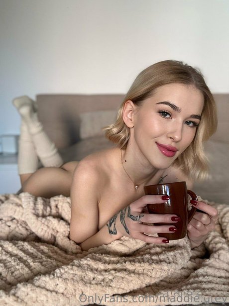 tattooed shemale onlyfans hd image