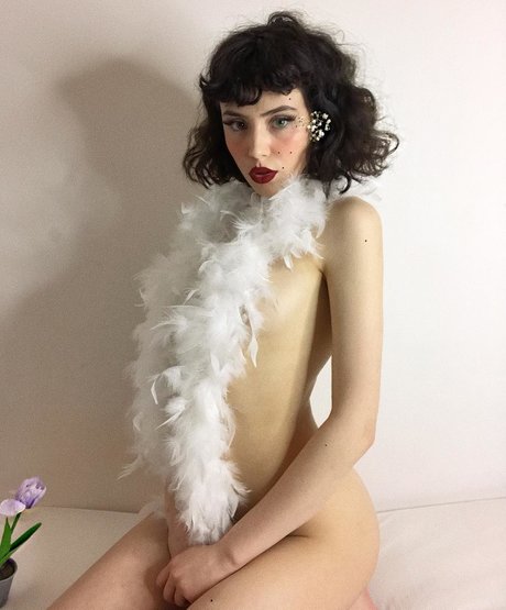 Mina Bell_ pornstar nice picture